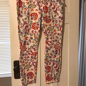 NWT Pilcro floral skinny pants
